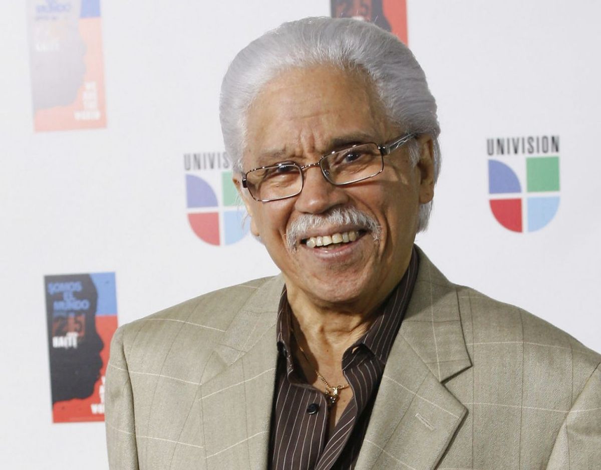 Den dominikansk fødte salsa legende Johnny Pacheco døde mandag den 15. februar efter at have været indlagt med lungebetændelse. Han blev 85 år gammel. Foto: Scanpix/AP Photo/Wilfredo Lee,