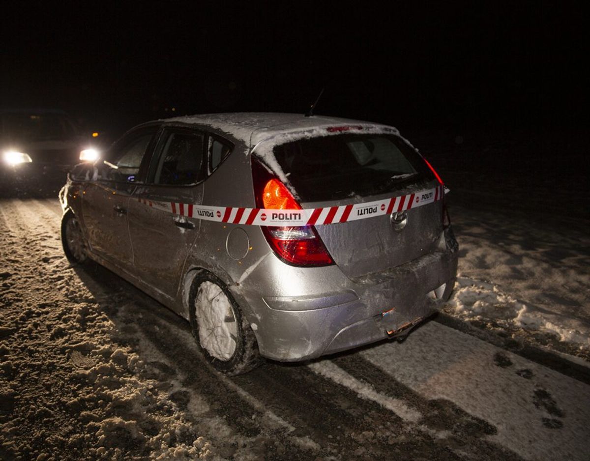 To gange på en time har politi og redning rykket ud til uheld på Tingvejen ved Grindsted. KLIK FOR FLERE BILLEDER FRA STEDET. Foto: René Lind Gammelmark