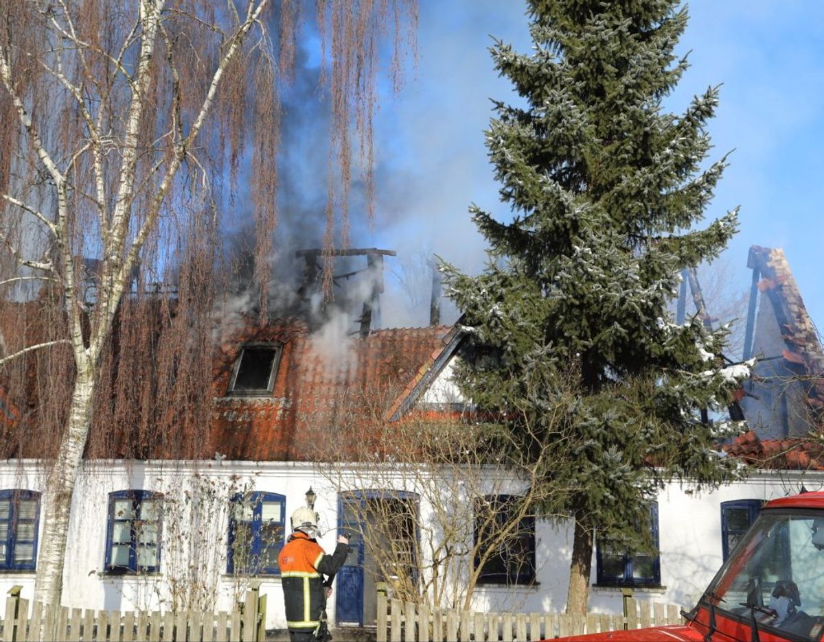Som det fremgår er førstesalen hårdt medtaget. Foto: Presse-fotos.dk.