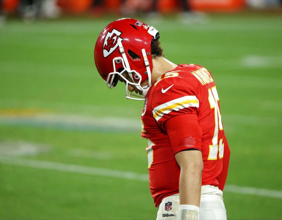 Mens Kansas City Chiefs’ quarterback Patrick Maholmes hænger med næbbet i disse dage, sørger amerikanske sportsjournalister i disse dage.
(Foto AFP /Scanpix)