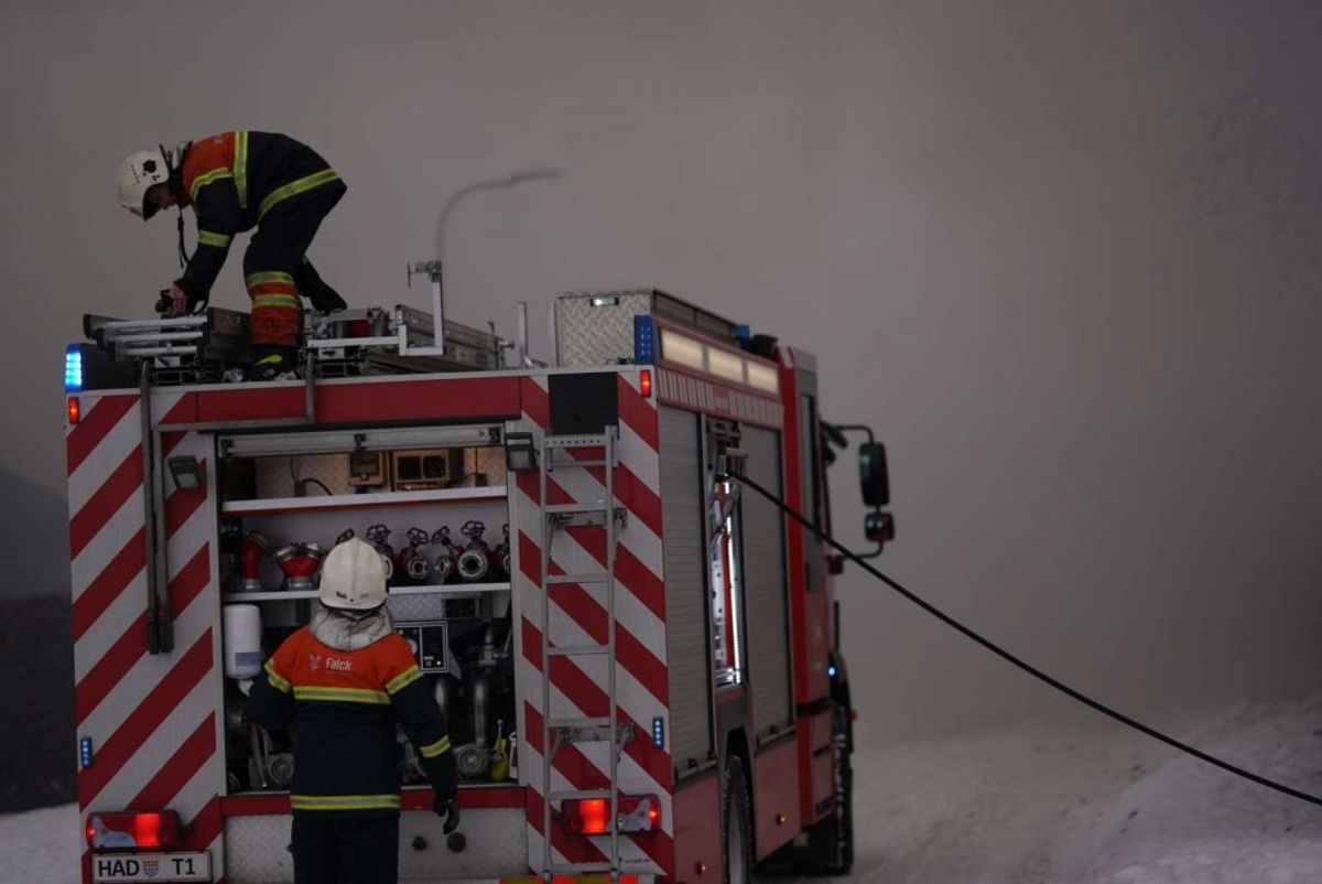 En villa i er totalt overtændt. KLIK FOR FLERE BILLEDER. Foto: Øxenholt Foto.
