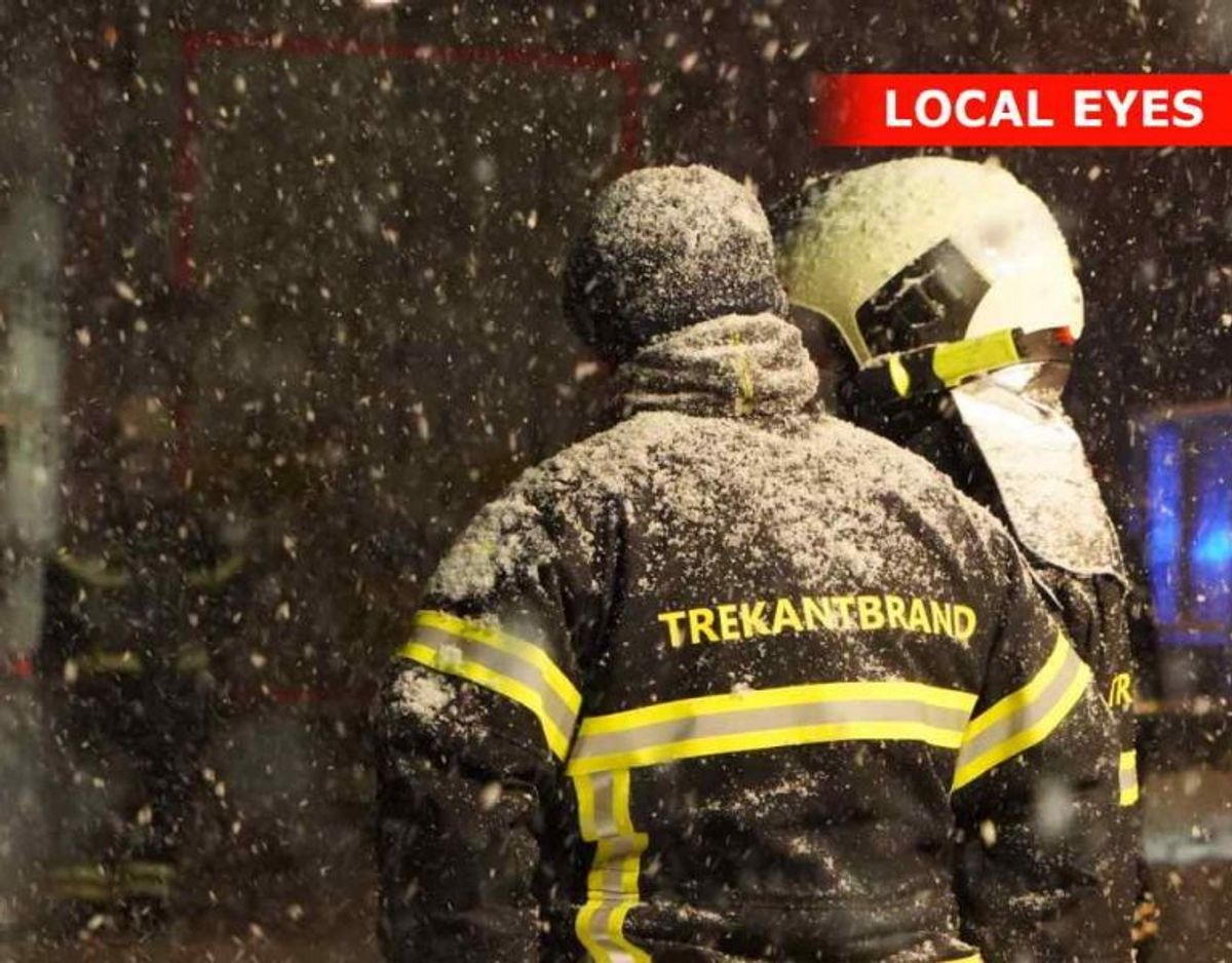 Frakørslen til Serviceanlæg Hylkedal V er spærret onsdag morgen. Foto: Local Eyes.