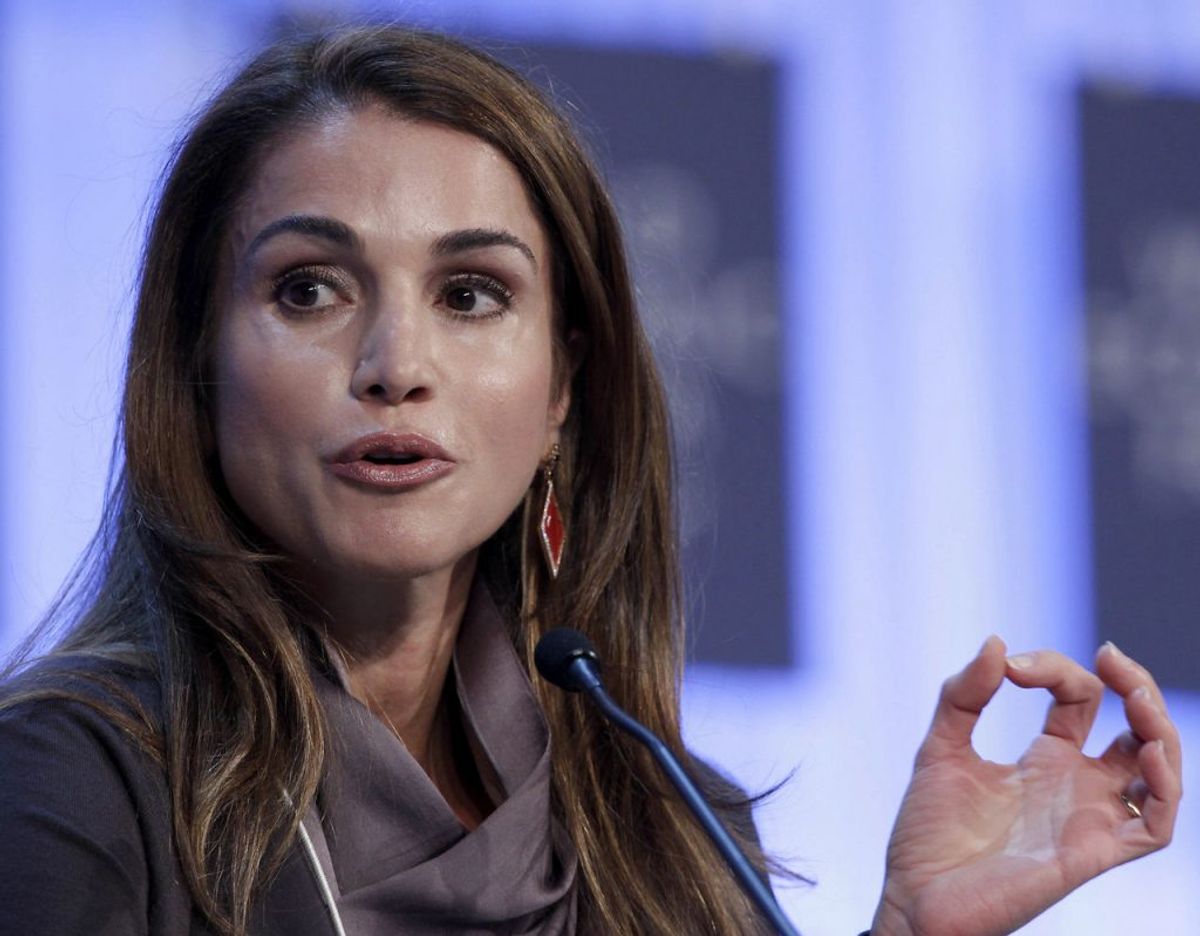 Dronning Rania af Jordan talte dunder, da hun i weekenden talte ved ‘Warwick Economics Summit’. Klik videre for flere billeder. Foto: Scanpix/ REUTERS/Denis Balibouse
