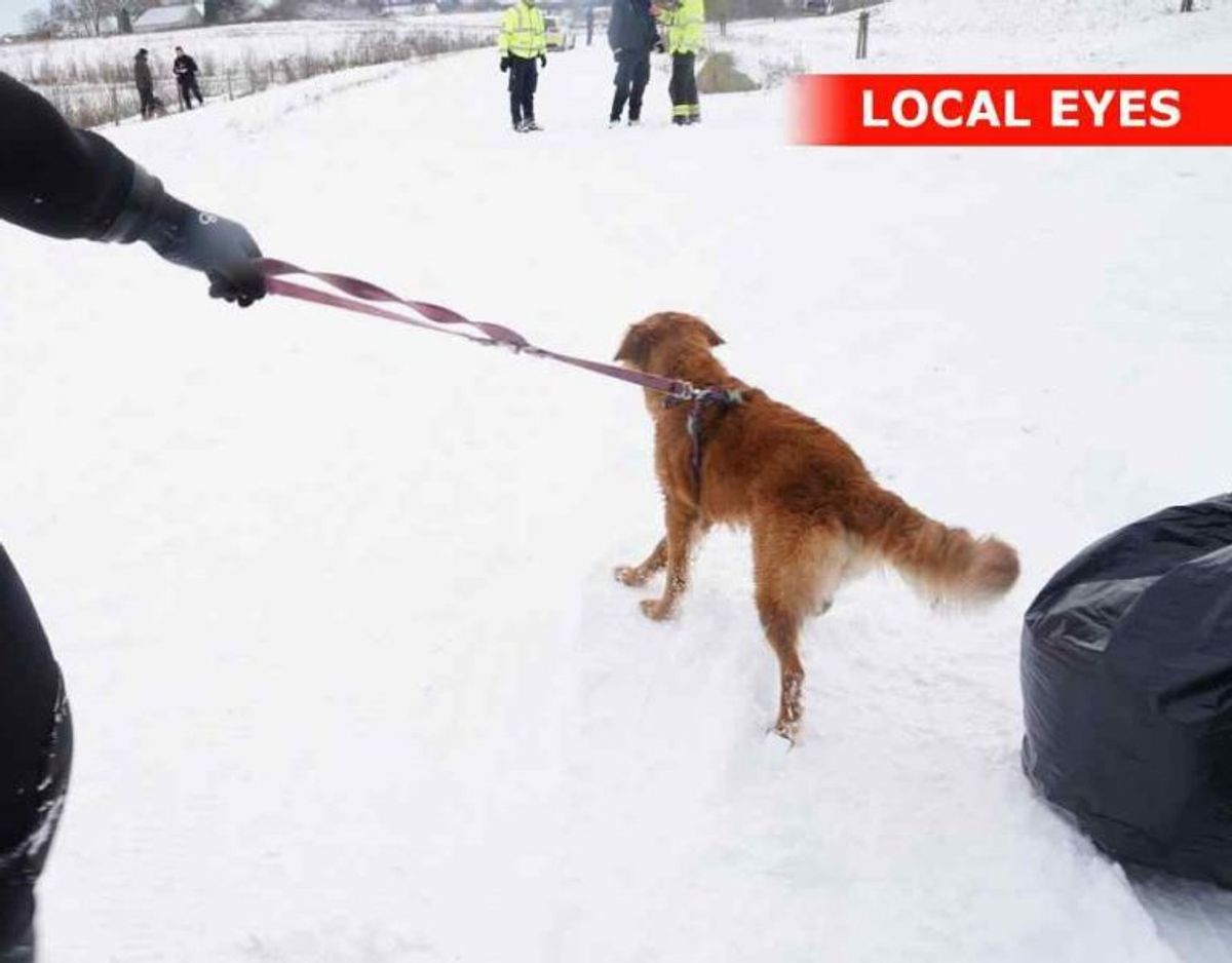 Den 45-årige mand, der torsdag gik gennem isen, holdes fortsat i kunstigt koma. Foto: Local Eyes. KLIK VIDERE OG SE FLERE BILLEDER FRA REDNINGSAKTIONEN
