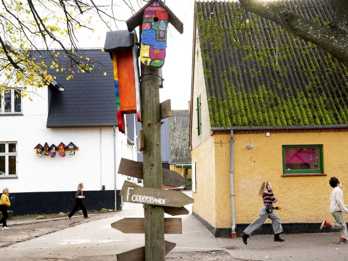 Met et indbyggertal lige over 30.000 hører Halsnæs til en af landets mindre kommuner. Alligevel blev fire personer mindst en million kroner rigere. Foto: Linda Kastrup/Ritzau Scanpix.