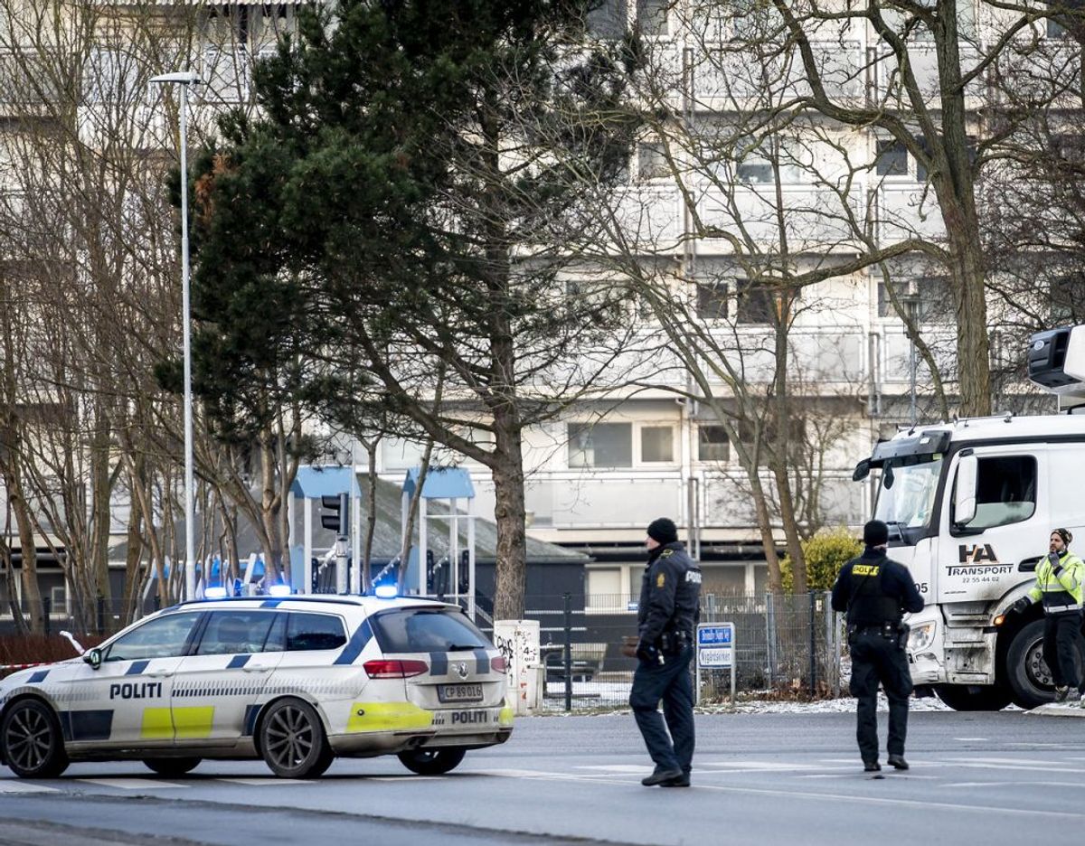 Politiet har hele dagen efterforsket i området. (Foto: Mads Claus Rasmussen/Ritzau Scanpix)