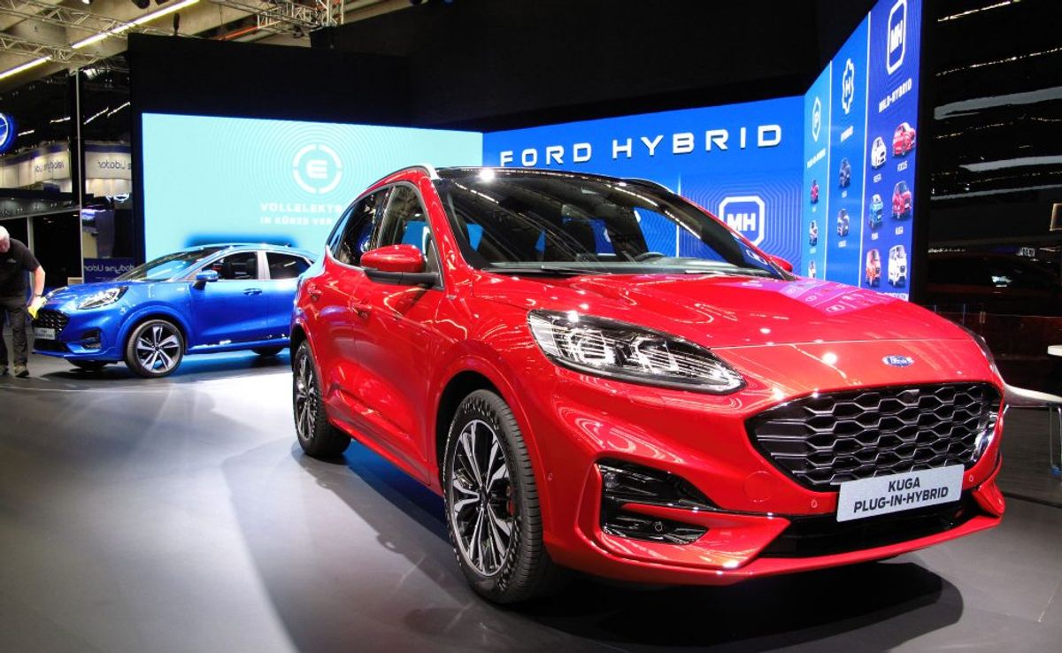 10) Ford Kuga Plug-in Hybrid – 219 solgte. Det er listens eneste “grønne” bil. Foto: Rutger van der Maar/Wikimedia Commons