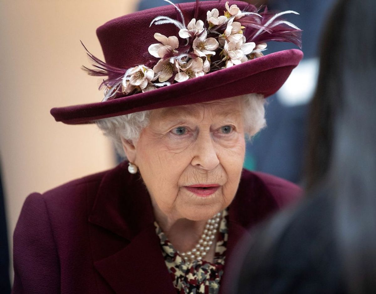 Dronning Elizabeth er dybt berørt af Kaptajn Tom Moores død den 2. februar. Klik videre for flere billeder. Foto: Scanpix/Victoria Jones/PA Wire/Pool via REUTERS