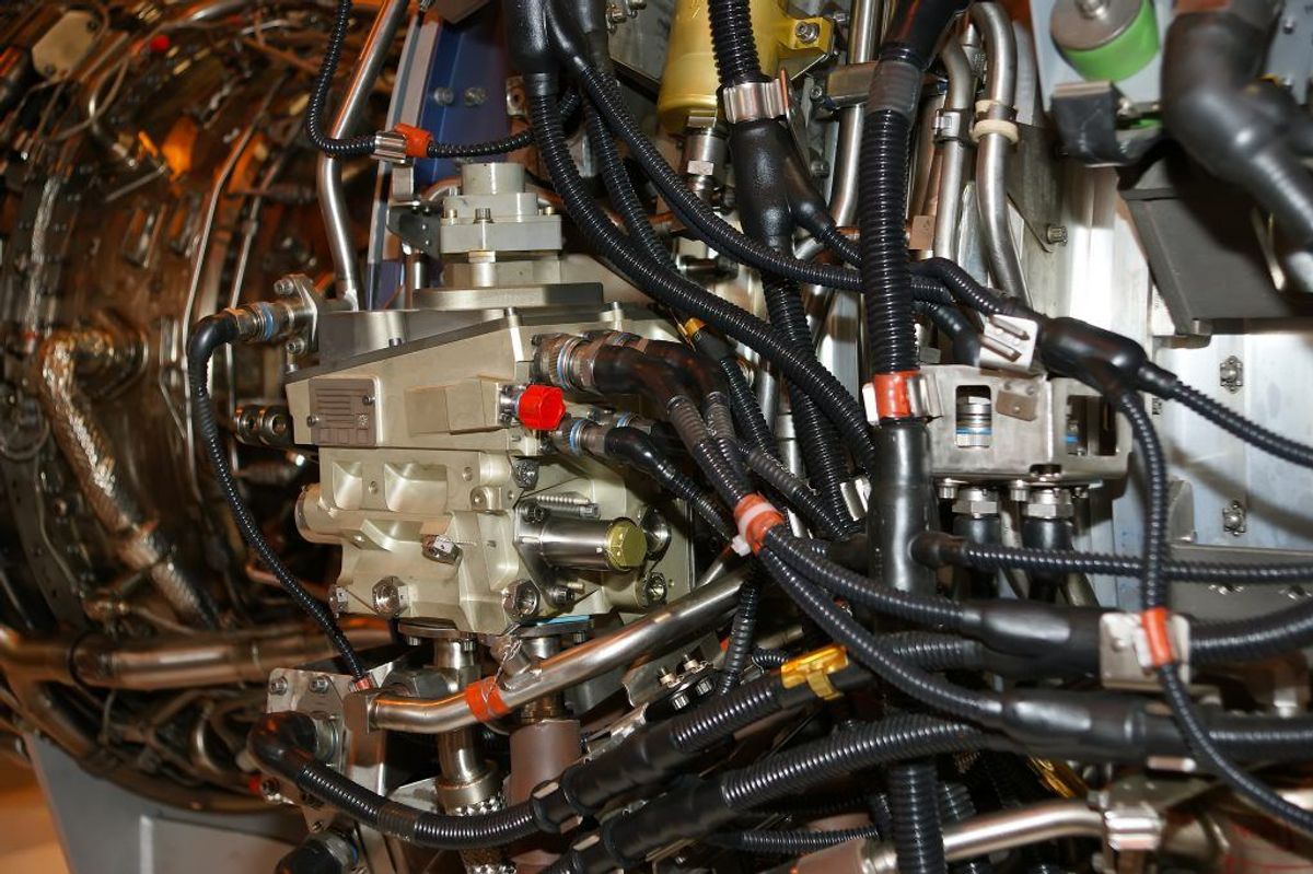 Det samme gælder fejl i bilen elektronik. Moderne biler har fået meget avanceret elektroniske systemer, som det er bedst, at en fagperson kigger på. Kilde: Reader’s Digest. Arkivfoto.