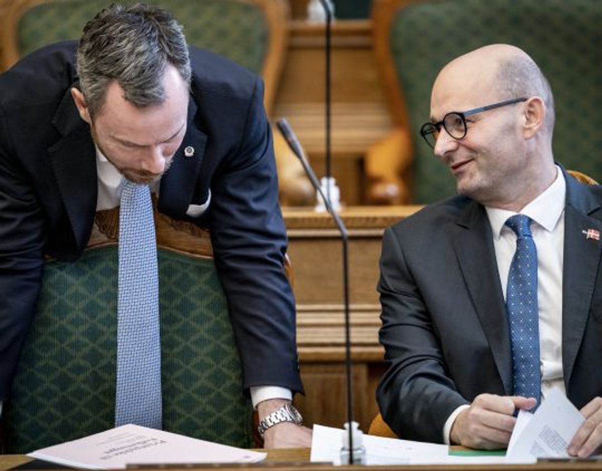 De Konservative og Søren Pape Poulsen (th.) ånder efterhånden for alvor Venstre og Jakob Ellemann-Jensen (tv.) i nakken. (Arkivfoto) Foto: Mads Claus Rasmussen/Scanpix
