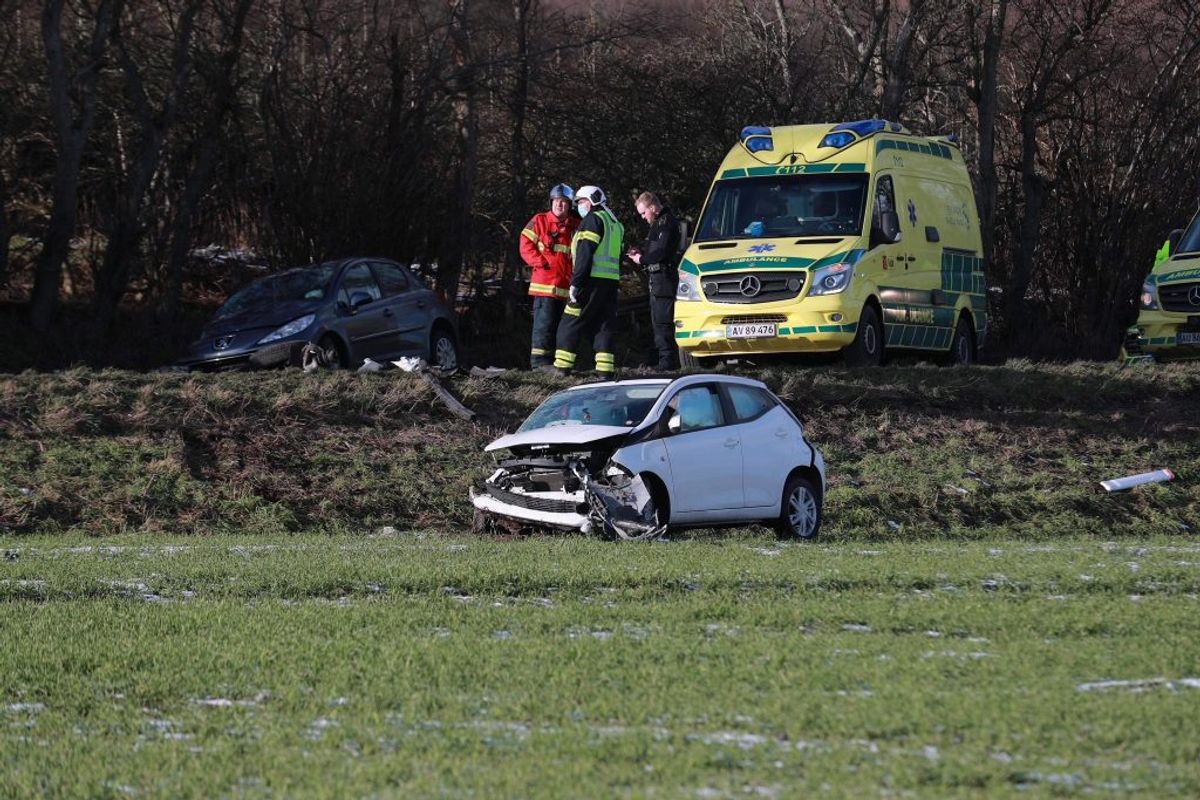 Politiet betragter ulykken som alvorlig. KLIK FOR FLERE BILLEDER. Foto: Presse-fotos.dk