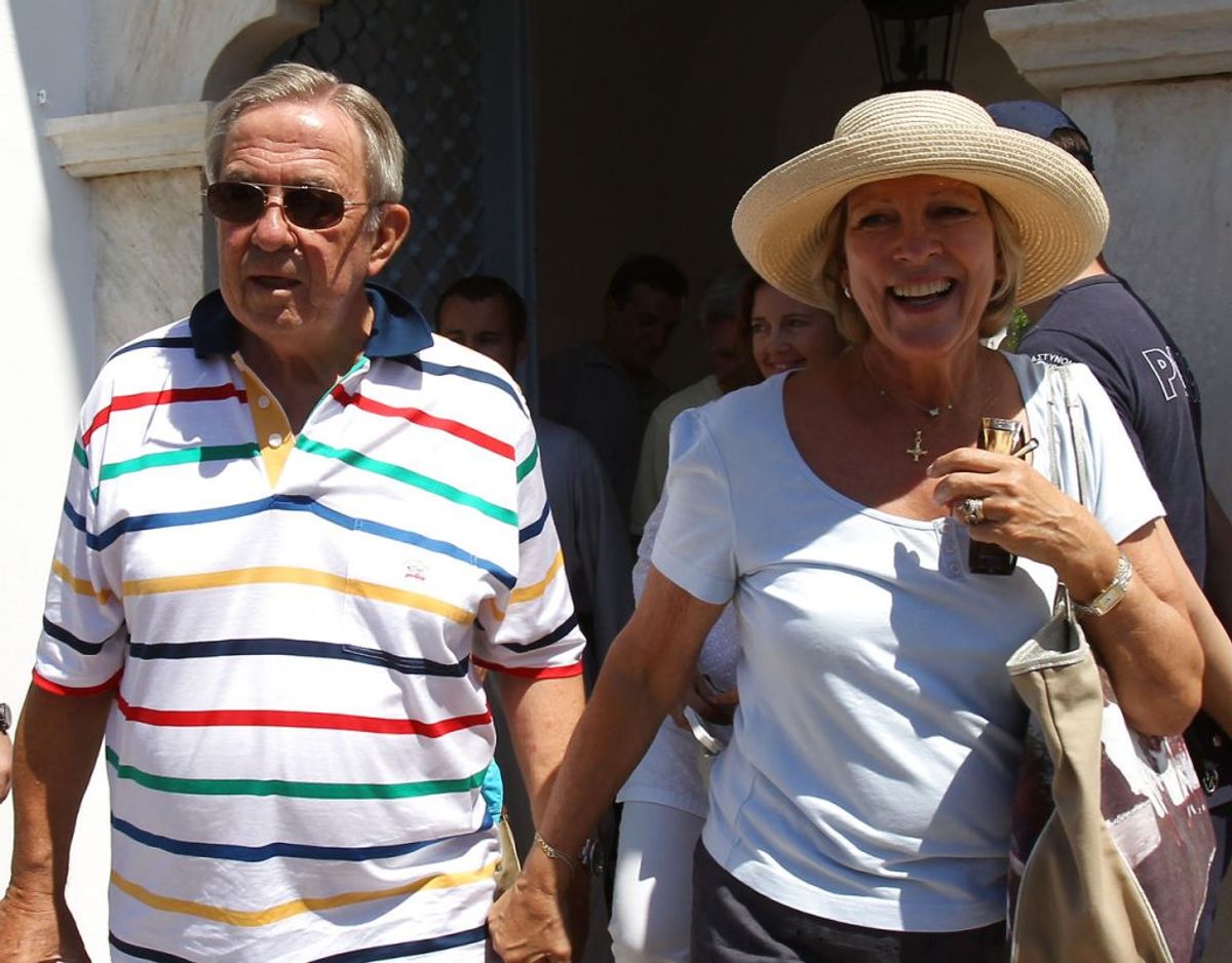 Det var på Tatoi kong Konstantin og dronning Anne-Marie trådte frem foran pressen, efter de var blevet gift i 1964. Foto: Scanpix/REUTERS/John Kolesidis