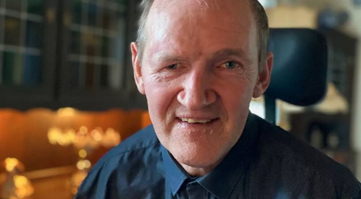 Ole Klausen har boet hos sine forældre indtil et fald for godt et år siden. Her har han ikke modtaget andet fra kommunen end sin førtidspension. – Foto: TV2 Østjylland
