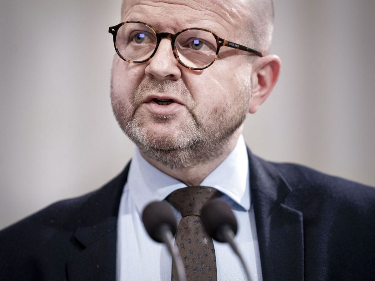 Der kan være risiko for livstruende allergisk reaktion forbundet med vaccine mod Covid-19, bekræfter Lægemiddelstyrelsens direktør Thomas Senderovitz. KLIK VIDERE OG SE KENDTE BIVIRKNINGER VED VACCINEN. (Foto: Liselotte Sabroe/Scanpix 2021)
