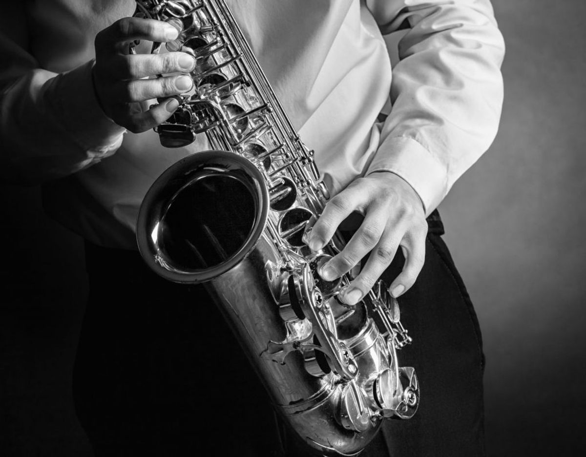 Thorleif Torstensson stod i front for orkesteret i 50 år. Nu er han død. Arkivfoto: Colourbox.