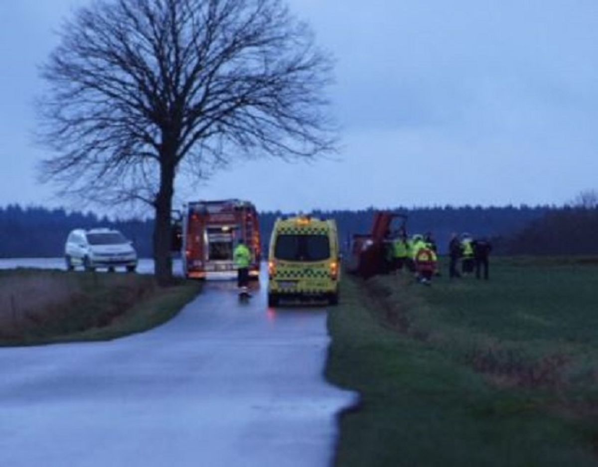 Politiet advarer om glatte veje. Foto: Presse-fotos.dk.