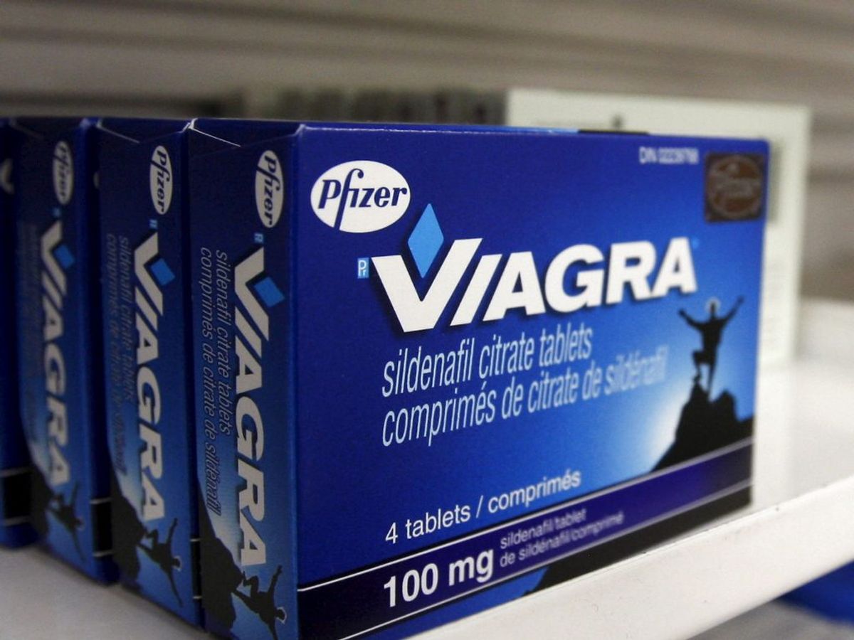 I bilen blev der bland andet fundet 50 gram Viagra. Arkivfoto: Mark Blinch/Scanpix.
