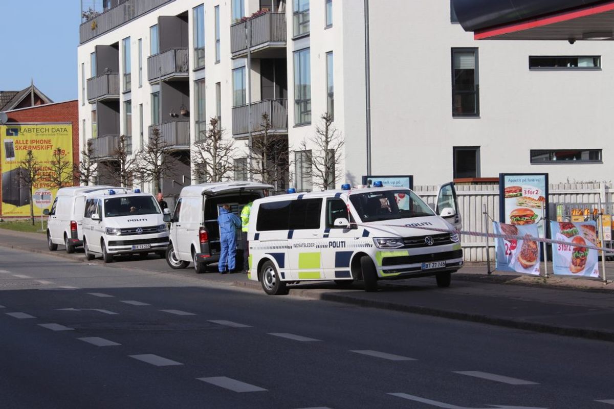 En 19-årig mand blev indlagt i kritisk tilstand efter at være blevet stukket flere gange. KLIK for mere. Foto: Presse-fotos.dk.