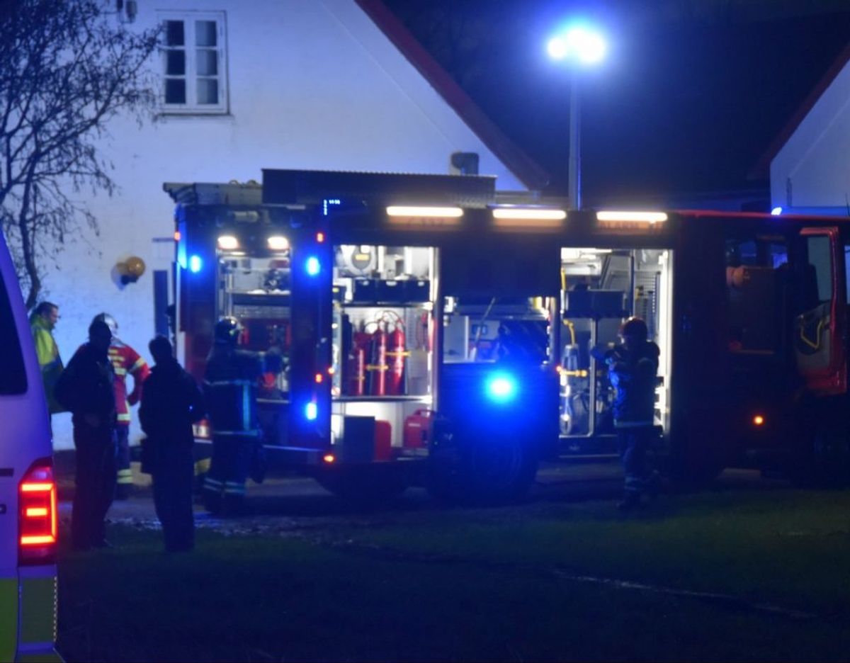 En mand i firserne er død i en brand. Foto: Presse-fotos.dk.