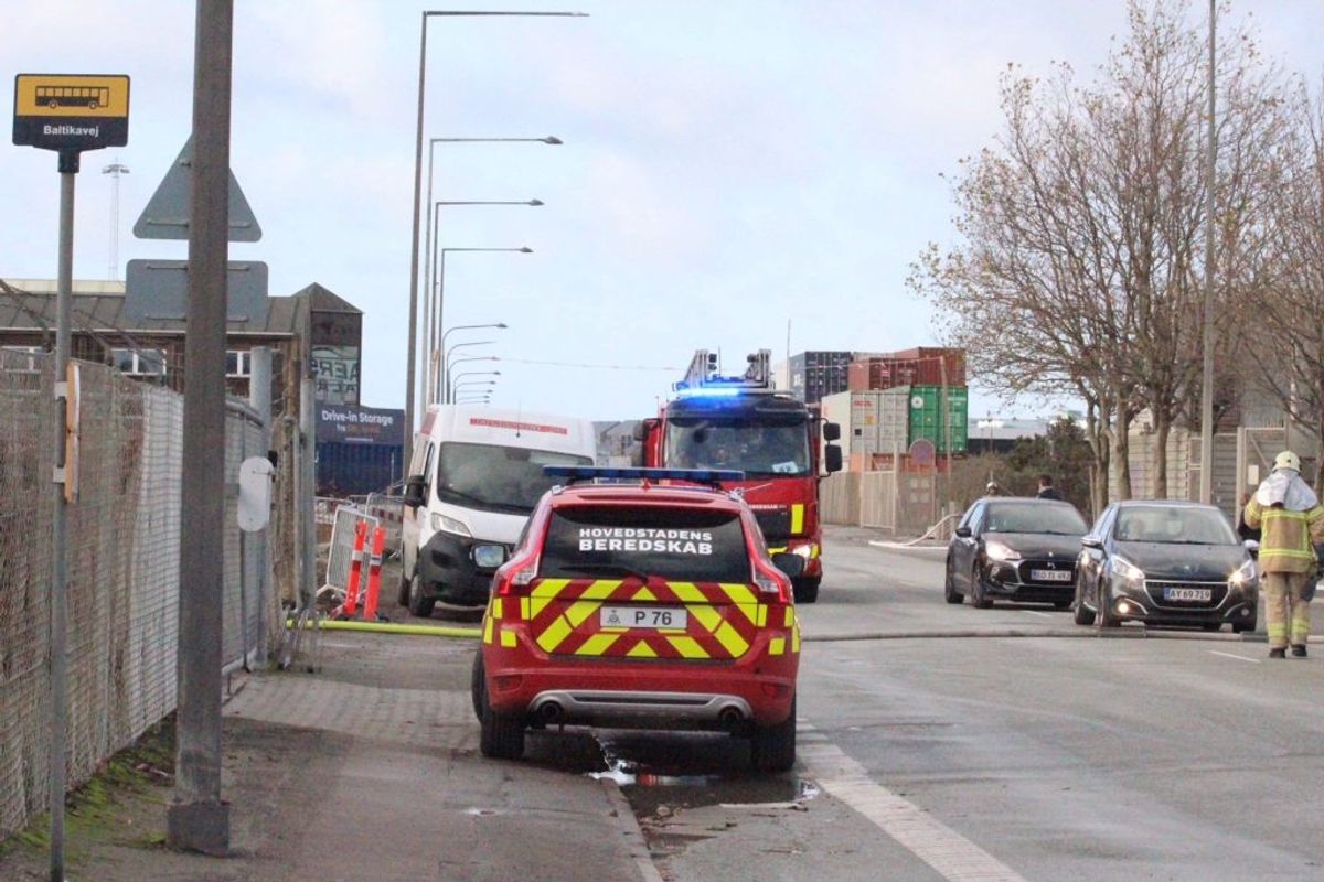 En båd er søndag brudt i brand. Foto: Presse-foto.dk.