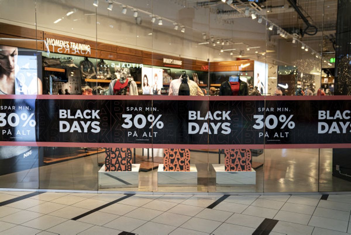 Ifølge Foreningen for Dansk Internethandel lagde vi i 2019 over 750 millioner kroner alene i netbutikkerne på black friday. Det blev registreret som en stigning på 50-60 procent sammenholdt med tilbudsdagen i 2018. KLIK og se, hvilke varer, du skal holde dig fra på black friday. (Arkivfoto) Foto: Ida Guldbæk Arentsen/Scanpix