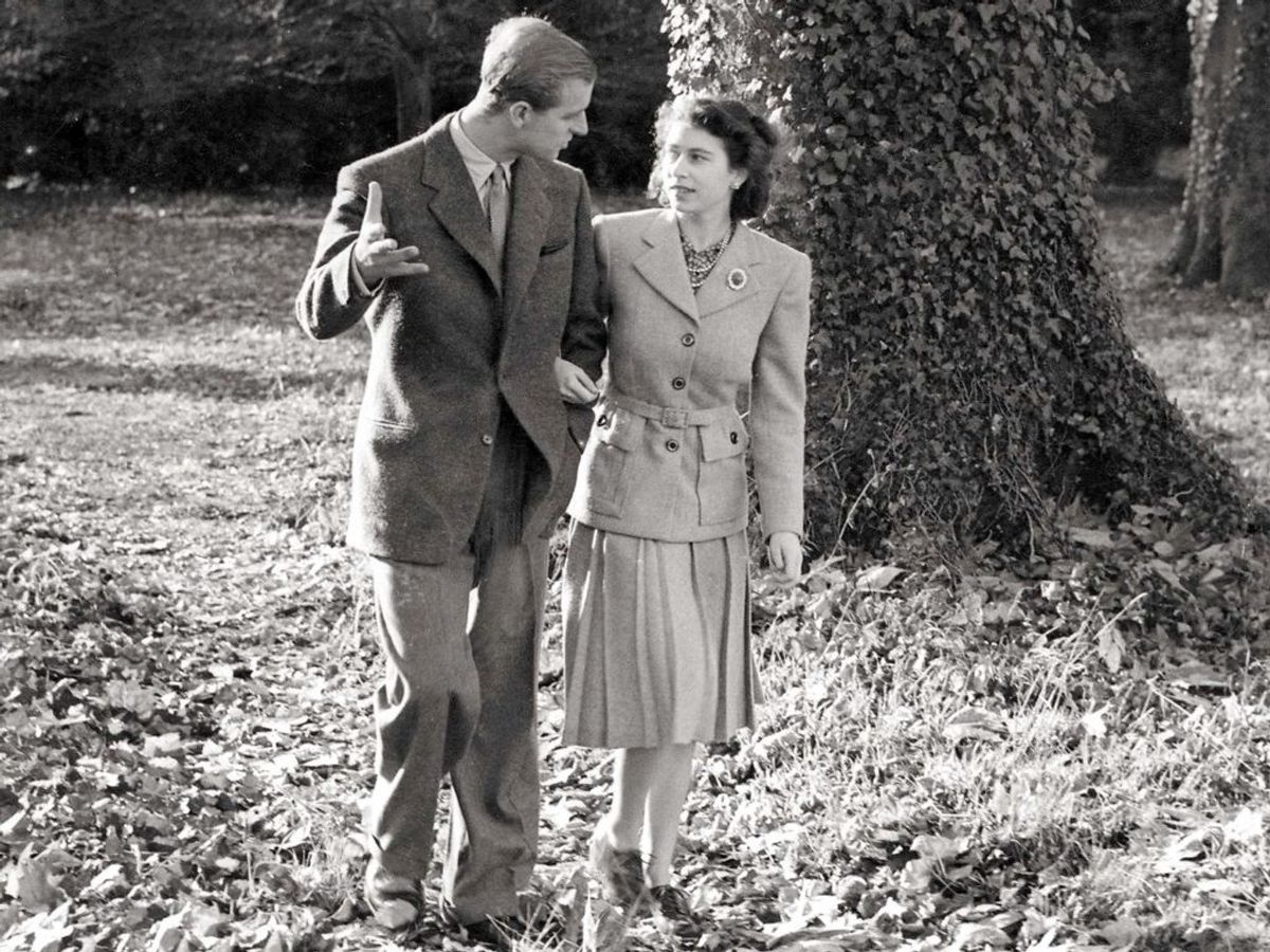 Parret holdt deres bryllupsrejse i det sydlige England hos prins Philips onkel. Foto: REUTERS/ The Royal Collection/Handout