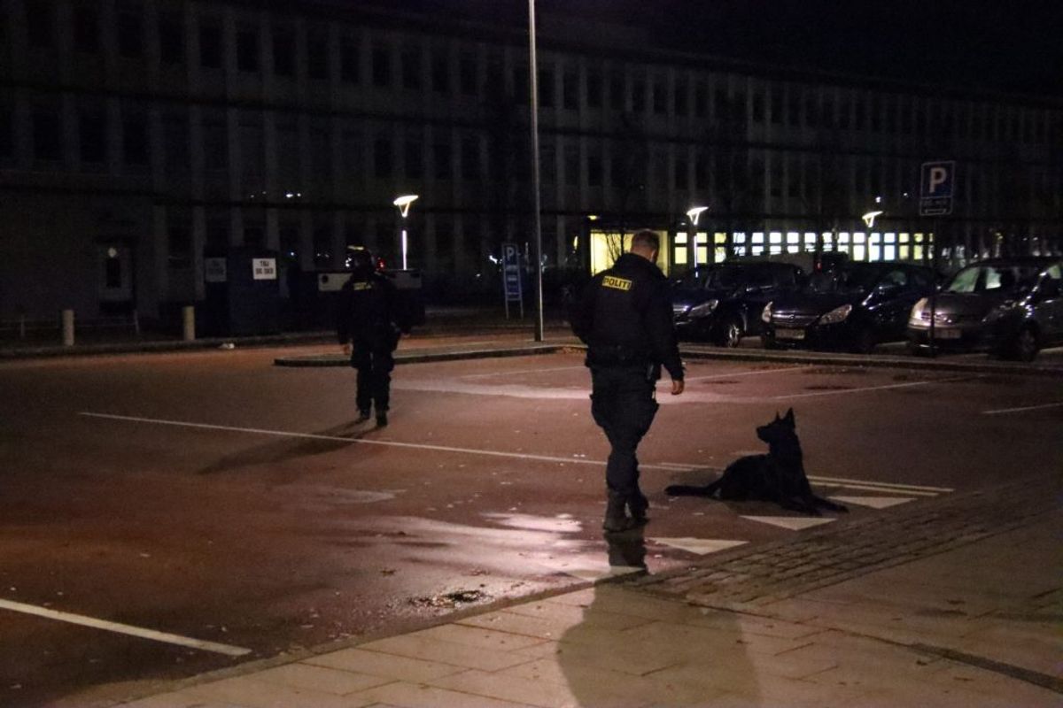 Politiet efterforsker et mulig skyderi. Foto: Presse-fotos.dk.