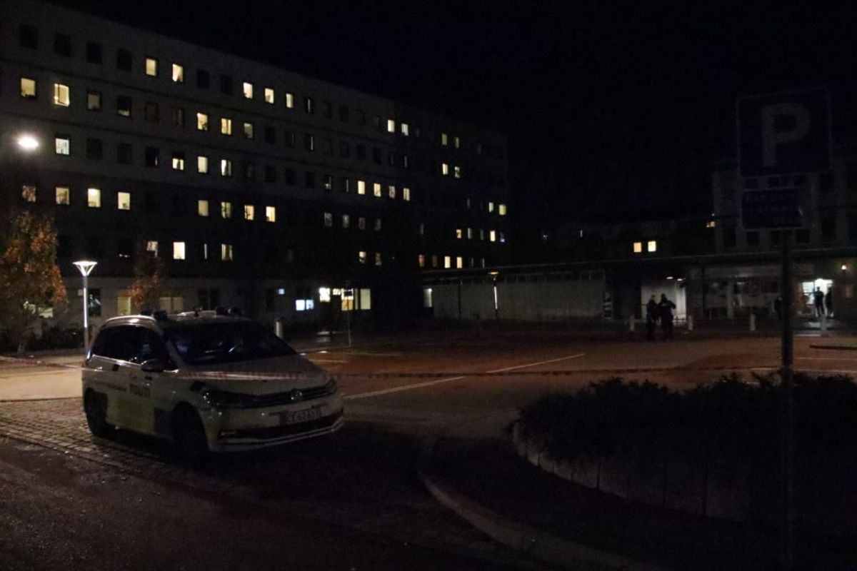 Politiet efterforsker et mulig skyderi. Foto: Presse-fotos.dk.