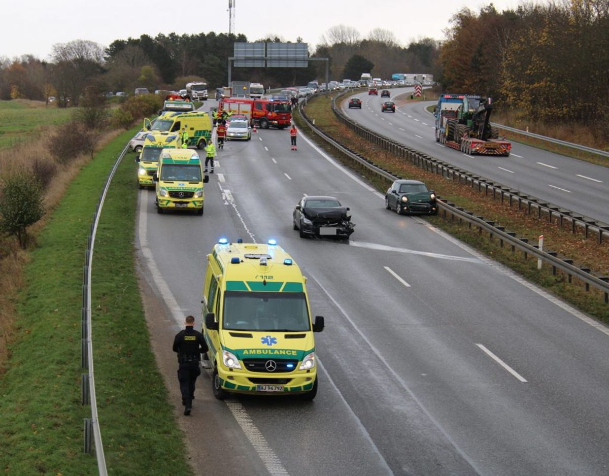 Uheldet blev anmeldt klokken 09.54. Foto: Presse-fotos.dk.
