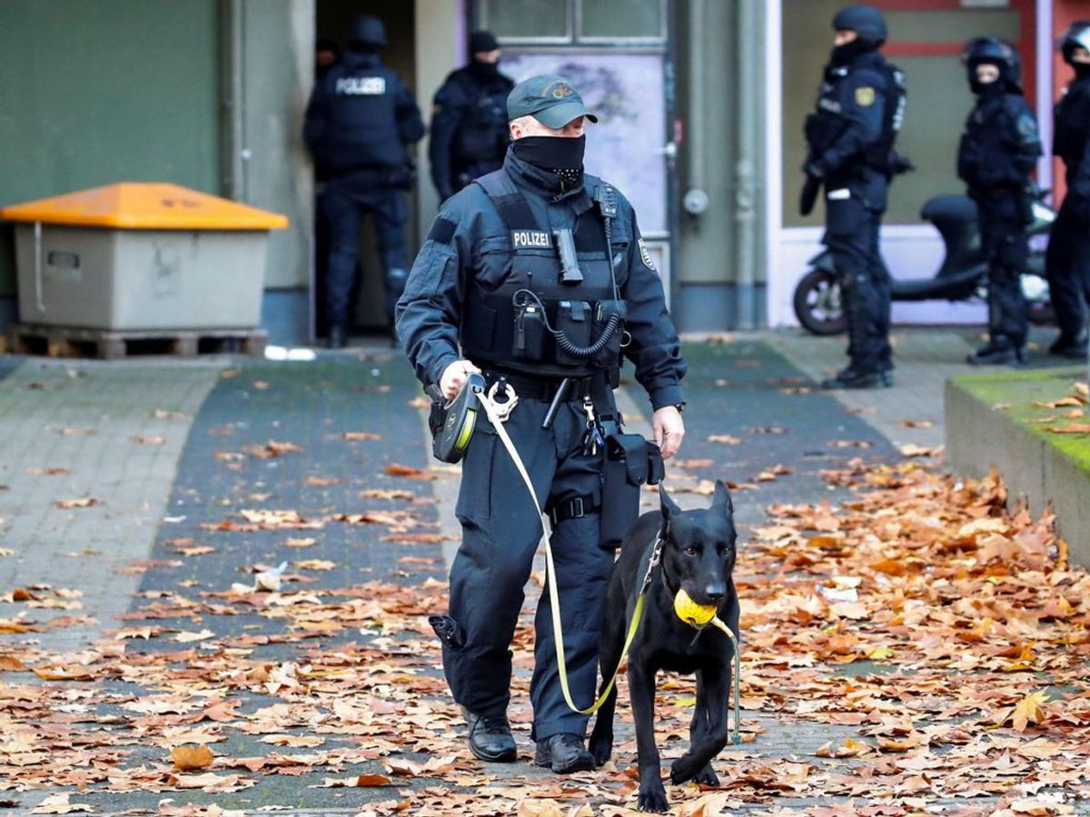 Tyveriet blev begået for et år siden, og nu leder politiet efter de kunstskatte, der blev stjålet. Foto: REUTERS /Hannibal Hanschke