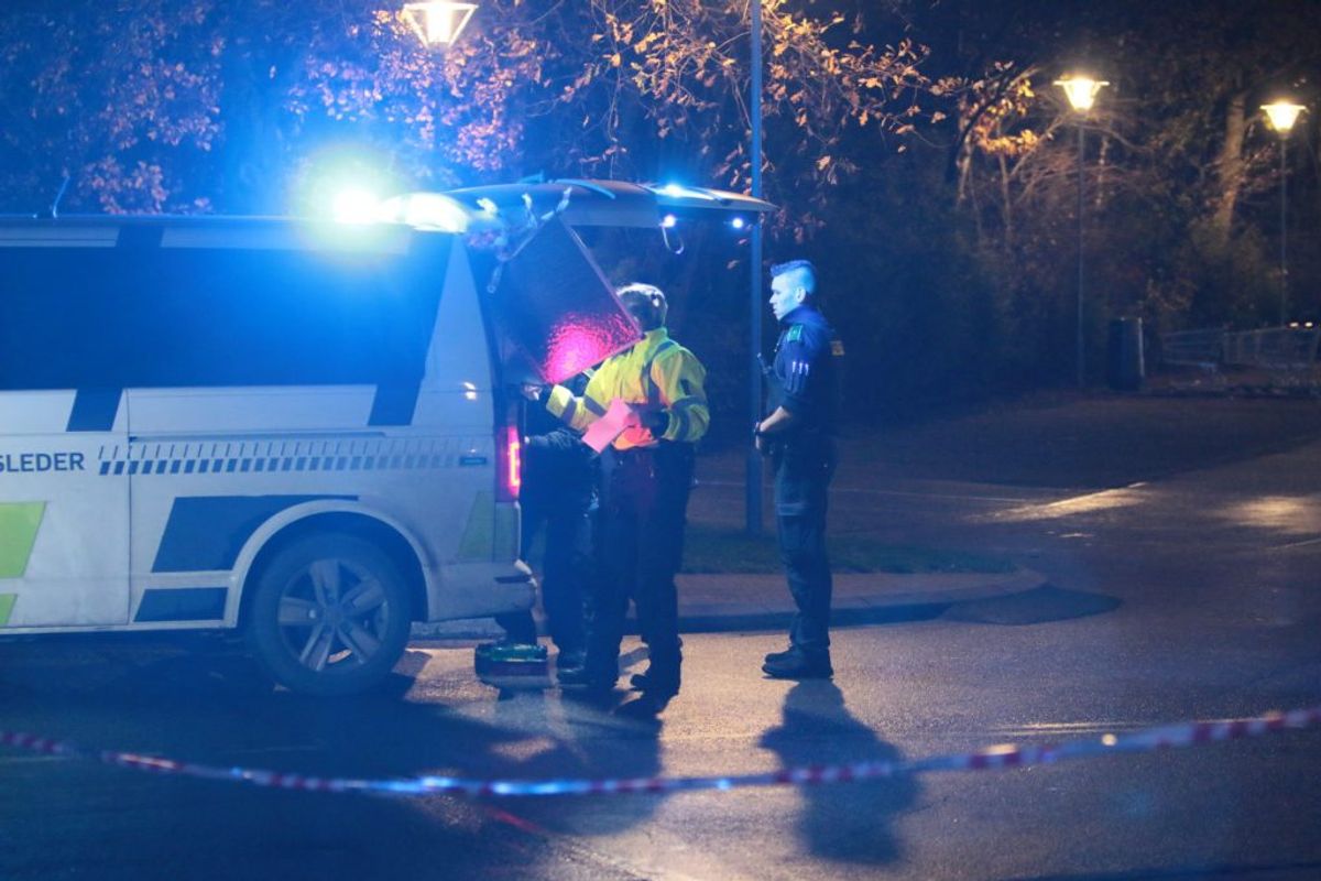 En er dræbt af skud i Kalundborg. KLIK FOR FLERE BILLEDER. Foto: Presse-fotos.dk