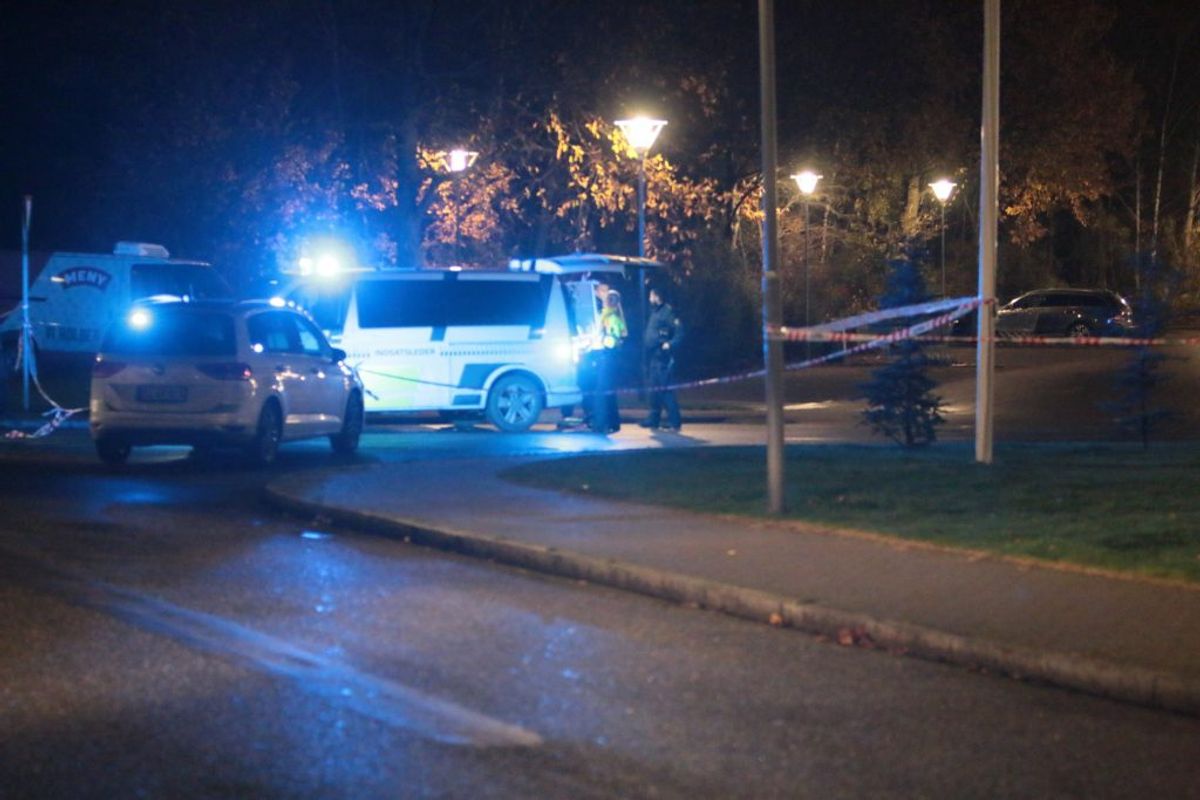 En er dræbt af skud i Kalundborg. KLIK FOR FLERE BILLEDER. Foto: Presse-fotos.dk