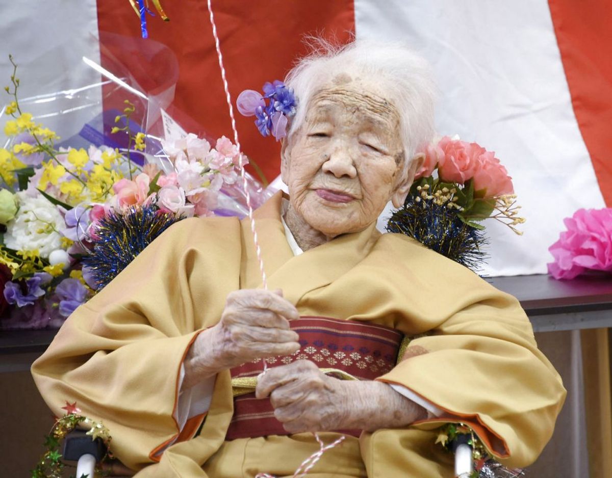 I dag 117-årige Kane Tanaka er blevet tildelt den store ære at være bladt de, der kommer til at transportere den olympiske ild frem mod OL i Toykyo, der efter palnen indledes den 23. juli 2021. Klik videre i galleriet for flere billeder. Foto: Scanpix/Kyodo/via REUTERS