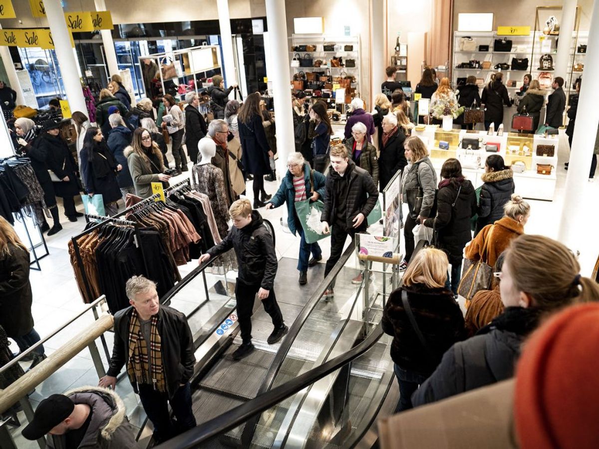Corona kommer til at sætte sit præg på julehandlen. KLIK og se, hvad du skal være opmærksom på, hvis du vil gøre en god handel. (Foto: Ida Guldbæk Arentsen/Ritzau Scanpix)