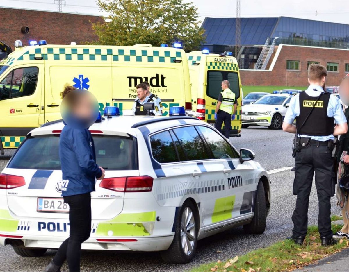 I oktober blev en 23-årig kvinde dræbt i krydset Åby Ringvej/Edwin Rahrs Vej i det vestlige Aarhus. Foto: Øxenholt Foto.