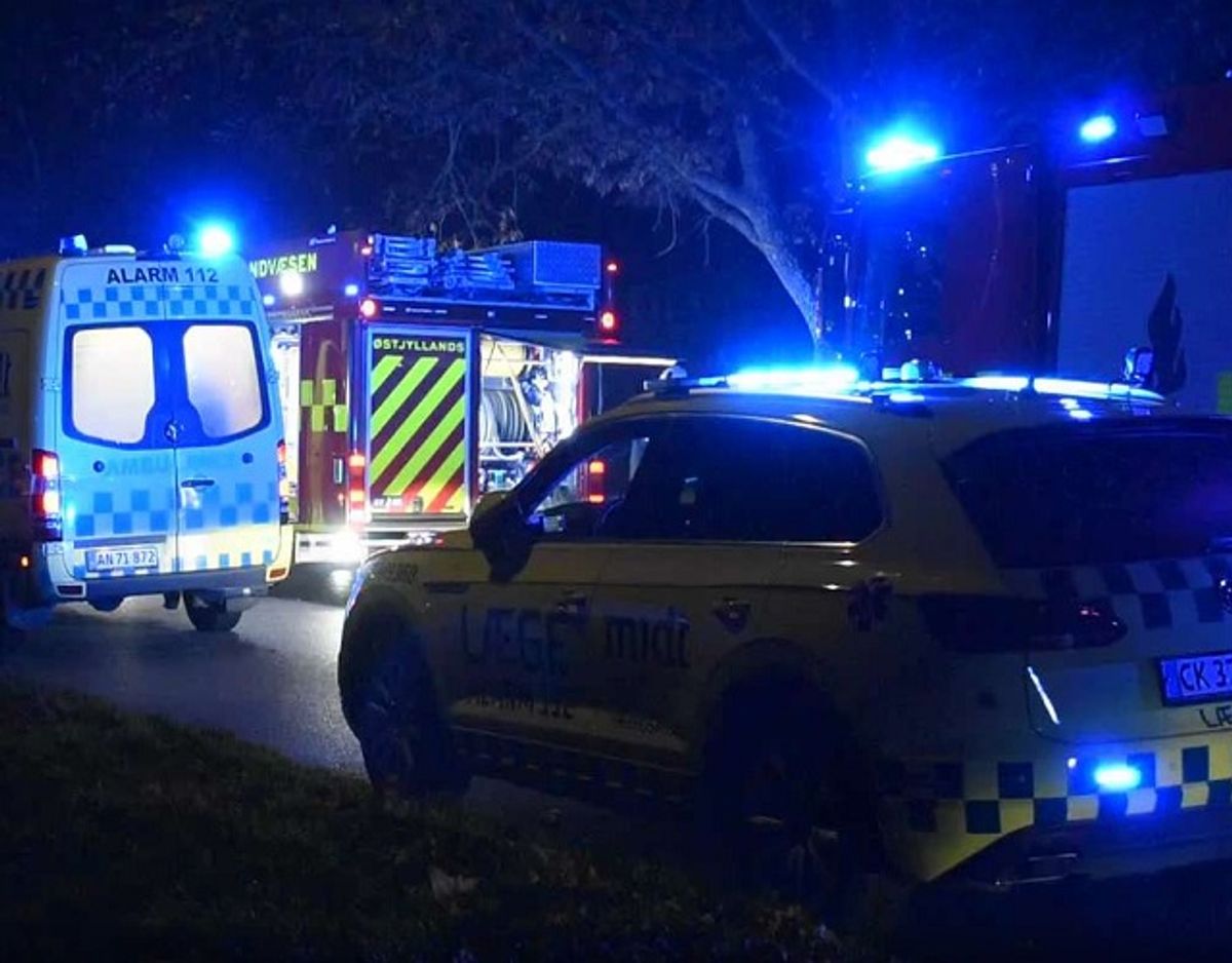 En snarrådig indsats fra en genbo har muligvis reddet en 32-årig mand. KLIK for flere billeder. Foto: Øxenholt Foto.