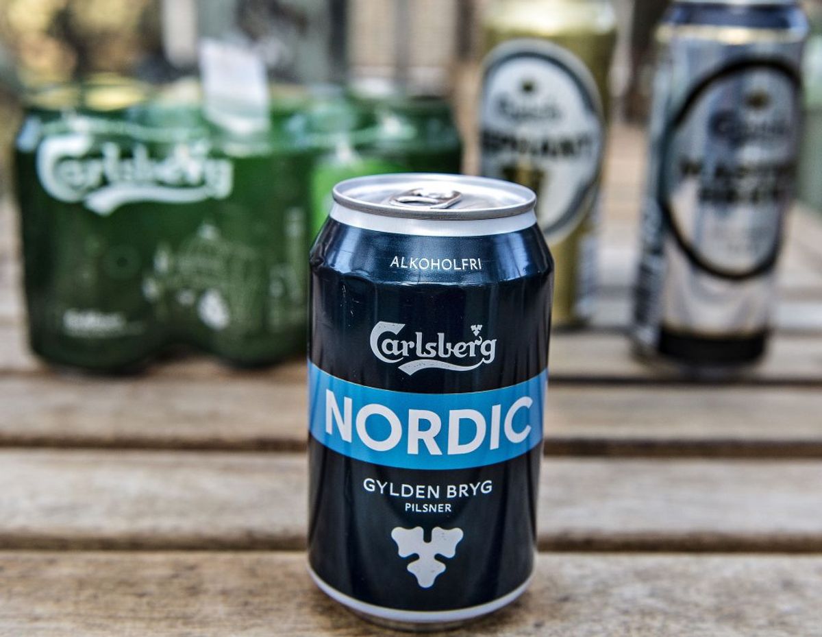 Vælg det alkoholfrie alternativ
Der er efterhånden både i supermarkeder og restauranter mange alkoholfrie drikkevarer, som kan fungere som gode alternativer til alkohol. Få inspiration til alkoholfrie drinks her eller prøv nogle af de alkoholfrie øl. Foto: Henning Bagger/Ritzau Scanpix.