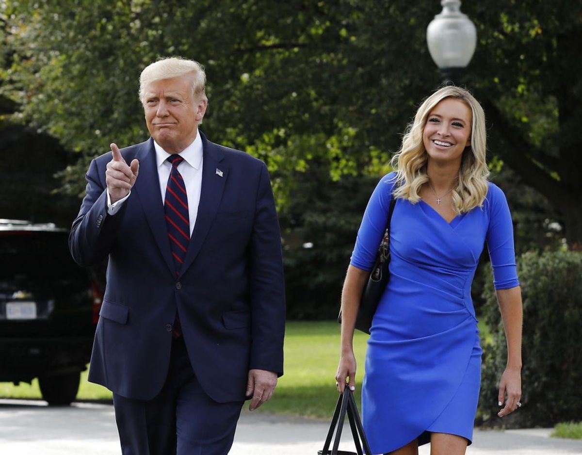 Donald Trumps pressesekretær Kayleigh McEnany er testet positiv. Foto: Scanpix