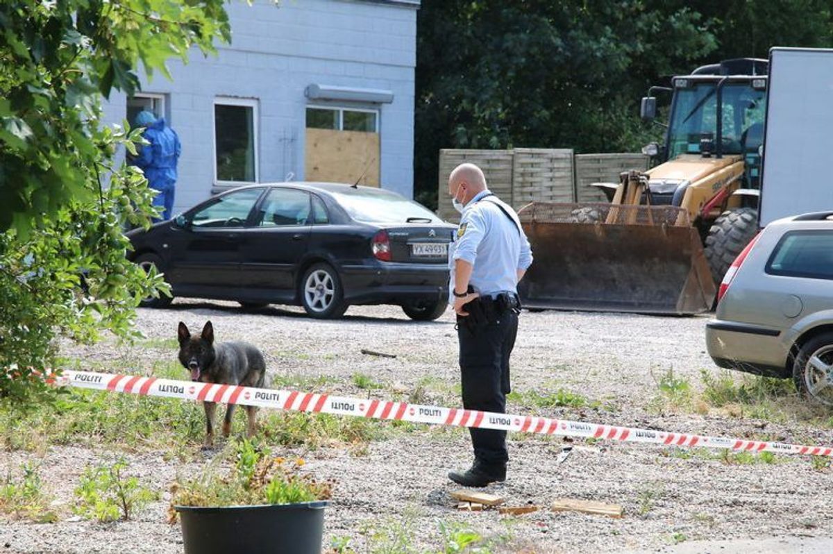 Politiet efterforsker søndag den 8. juli 2018 et drab, som blev begået på Mullerupvej 11 søndag morgen. Foto: Mathias Øgendal/Ritzau Scanpix