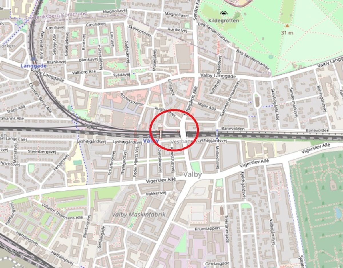 Her er der lige nu spærret. Foto: ©OpenStreetMap-bidragsydere.