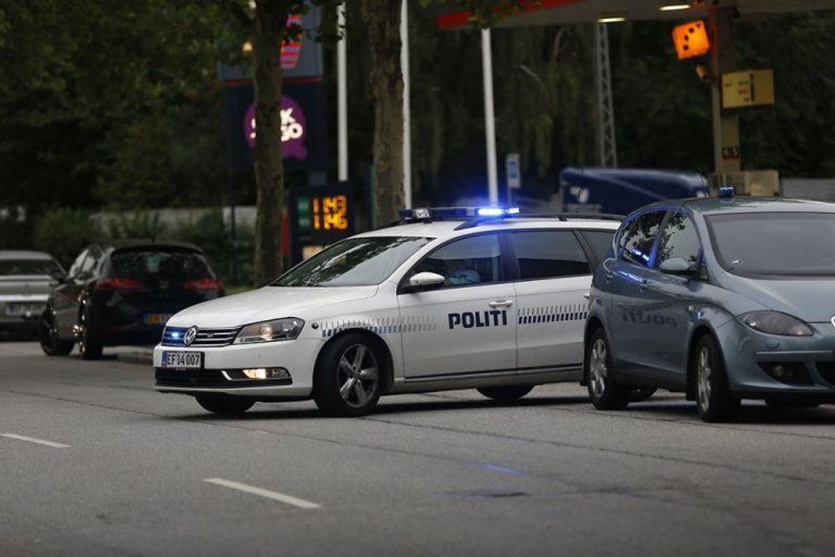 Patruljevognene udgør lidt under halvdelen af politiets samlede antal køretøjer. Af specialudstyr i en almindelig patruljevogn kan nævnes: Kommunikations-udstyr, udrykningssignaler,,måler til kontrol af hastighed, tagprojektør, alkometer afspærringsmateriel, sikkerhedsudstyr med mere. KLIK og se flere politibiler. Foto: Politiet.