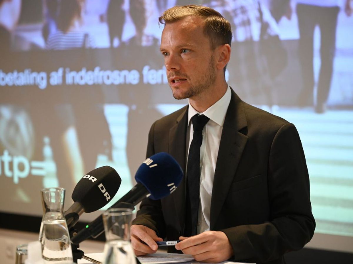 Allerede fra dags dato kan du søge om de indefrosne feriepenge, fortæller beskæftigelsesminister Peter Hummelgaard. KLIK VIDERE OG SE FLERE BILLEDER. Foto: Philip Davali/Ritzau Scanpix