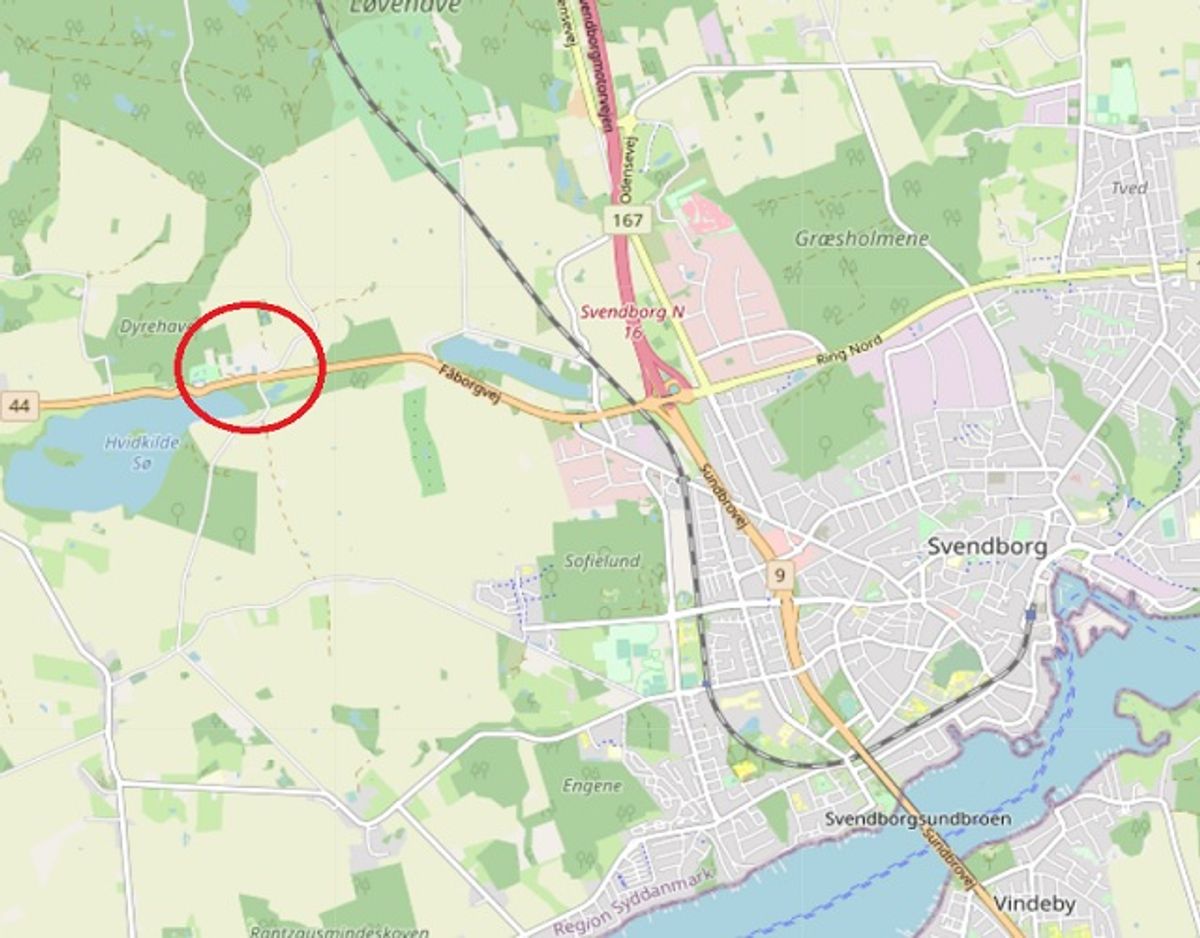 Her er der lige nu spærret. Foto: ©OpenStreetMap-bidragsydere.