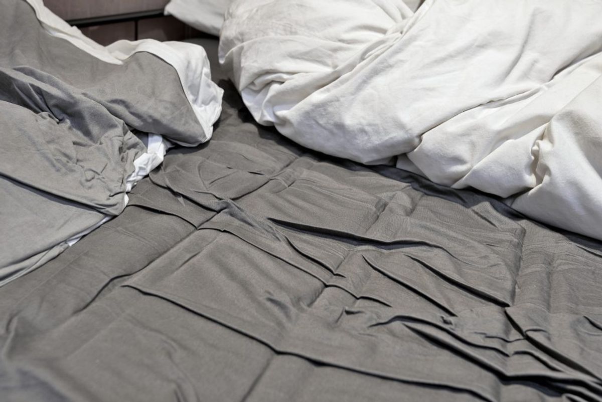 Dine lagner er en oplevelse i en kategori helt for sig. Eksperter vurderer, at man sover med 1,5 millioner støvmider hver nat – og de går ikke væk, medmindre du skifter dine lagner. Foto: Colourbox