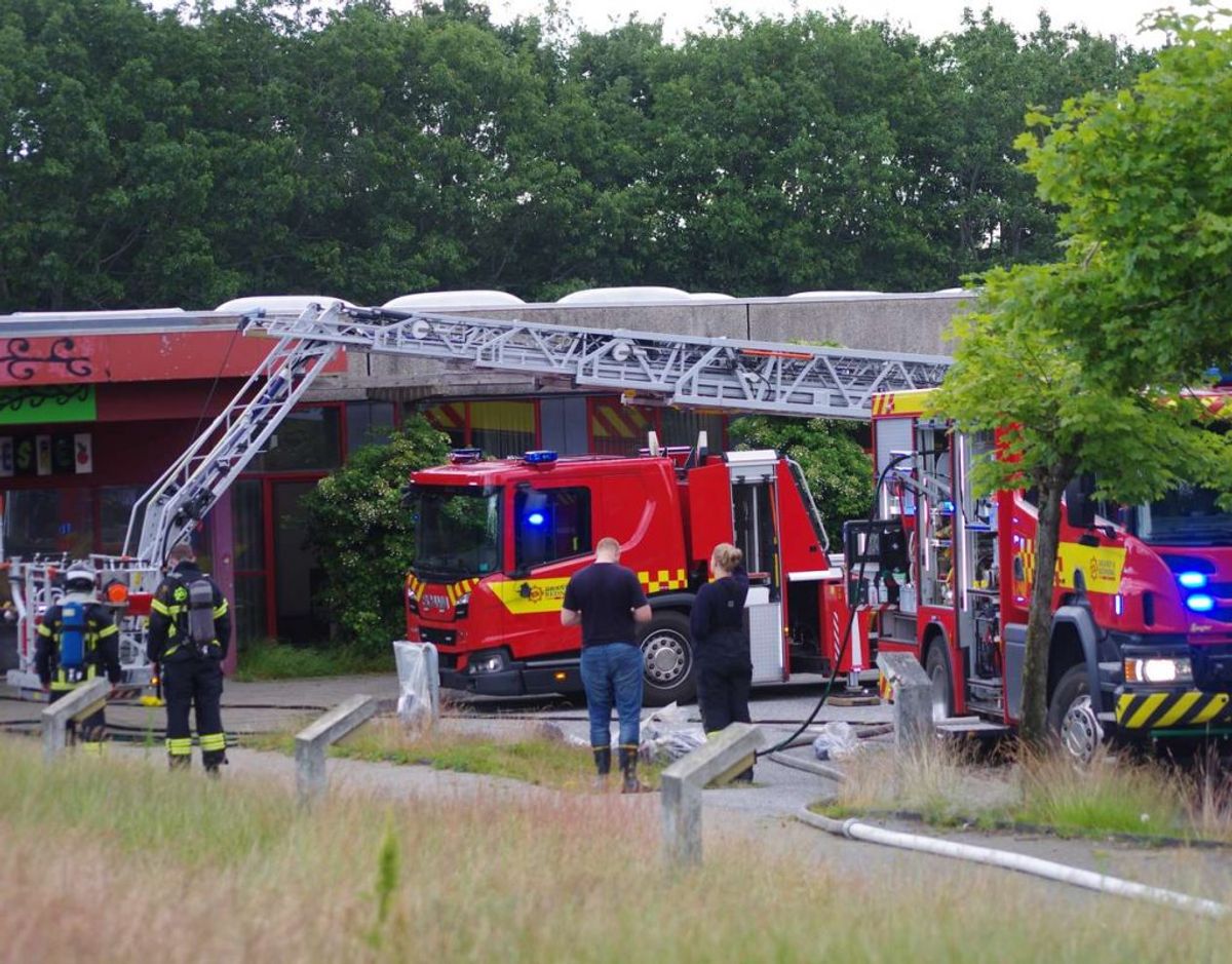 Der var ikke fare for omkringliggende bygninger. Foto: Øxenholt Foto