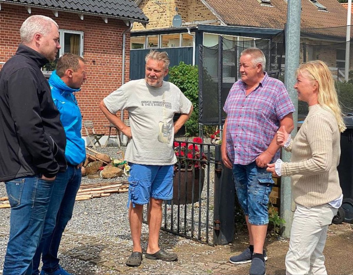 Beboere på Nørreskov Bakke planlægger at lave en række aktioner for at gøre opmærksom på deres situation. Foto: TV2 Østjylland.