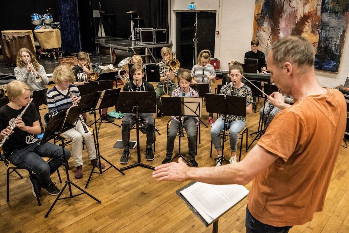 MÅ ÅBNE FRA 27. MAJ:
Foreningsliv som aftenskoler, musik- og kulturskoler (dog med restriktioner i forhold til blandt andet korsang) og spejdere.
Foto: Scanpix.