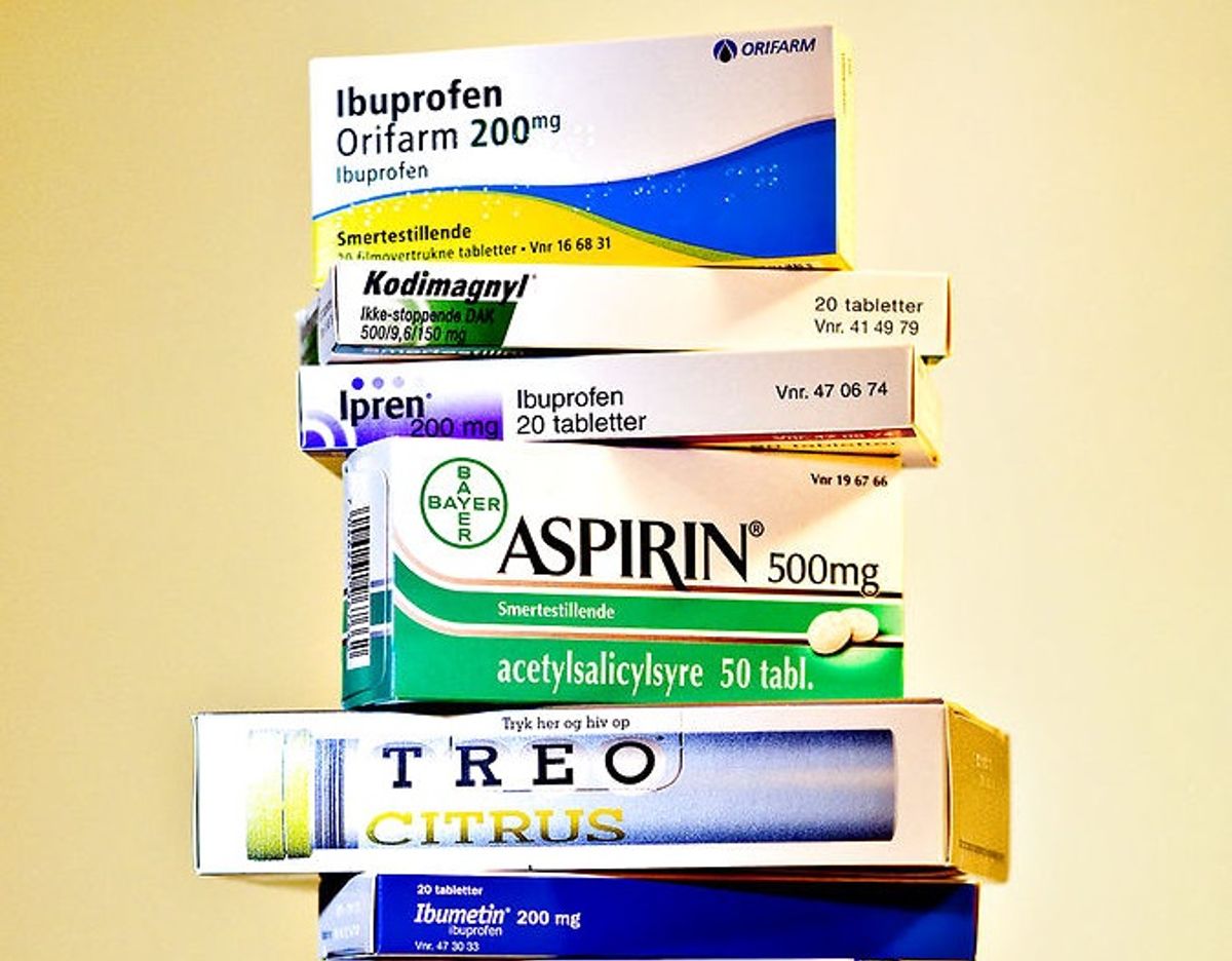 Kodein er et opioid, som i kroppen omdannes til morfin. Der er blandt andet kodein i Kodimagnyl. Mængden af kodein, der findes i håndkøbsmedicin er dog formentlig for lav til at give en mærkbar smertestillende effekt, og man skal være opmærksom på, at kodein kan virke afhængighedsskabende. Foto: Scanpix