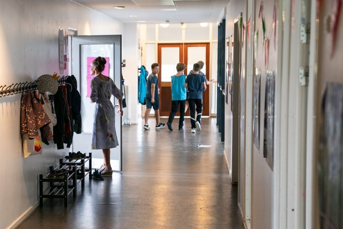 HØJ SMITTERISIKO: Ungdomsskolen, grundskolen for 6. – 10.-klasser og fritidstilbud for 6. – 10.-klasse (klubtilbud med videre). (Foto: Niels Christian Vilmann/Ritzau Scanpix)