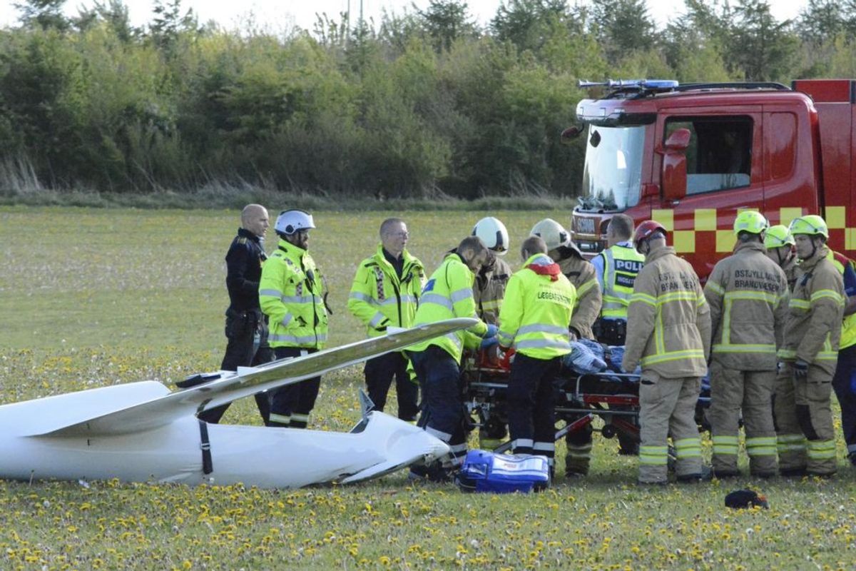 Et svævefly er styrtet ned uden for Aarhus. Foto: Øxenholt Foto